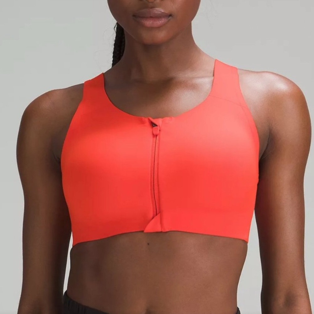 NWOT Lululemon Athletica Enlite Front-zip Bra